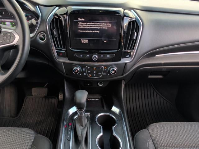 2023 Chevrolet Traverse FWD LT Cloth