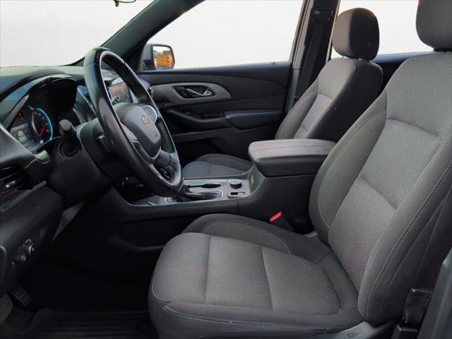 2023 Chevrolet Traverse FWD LT Cloth
