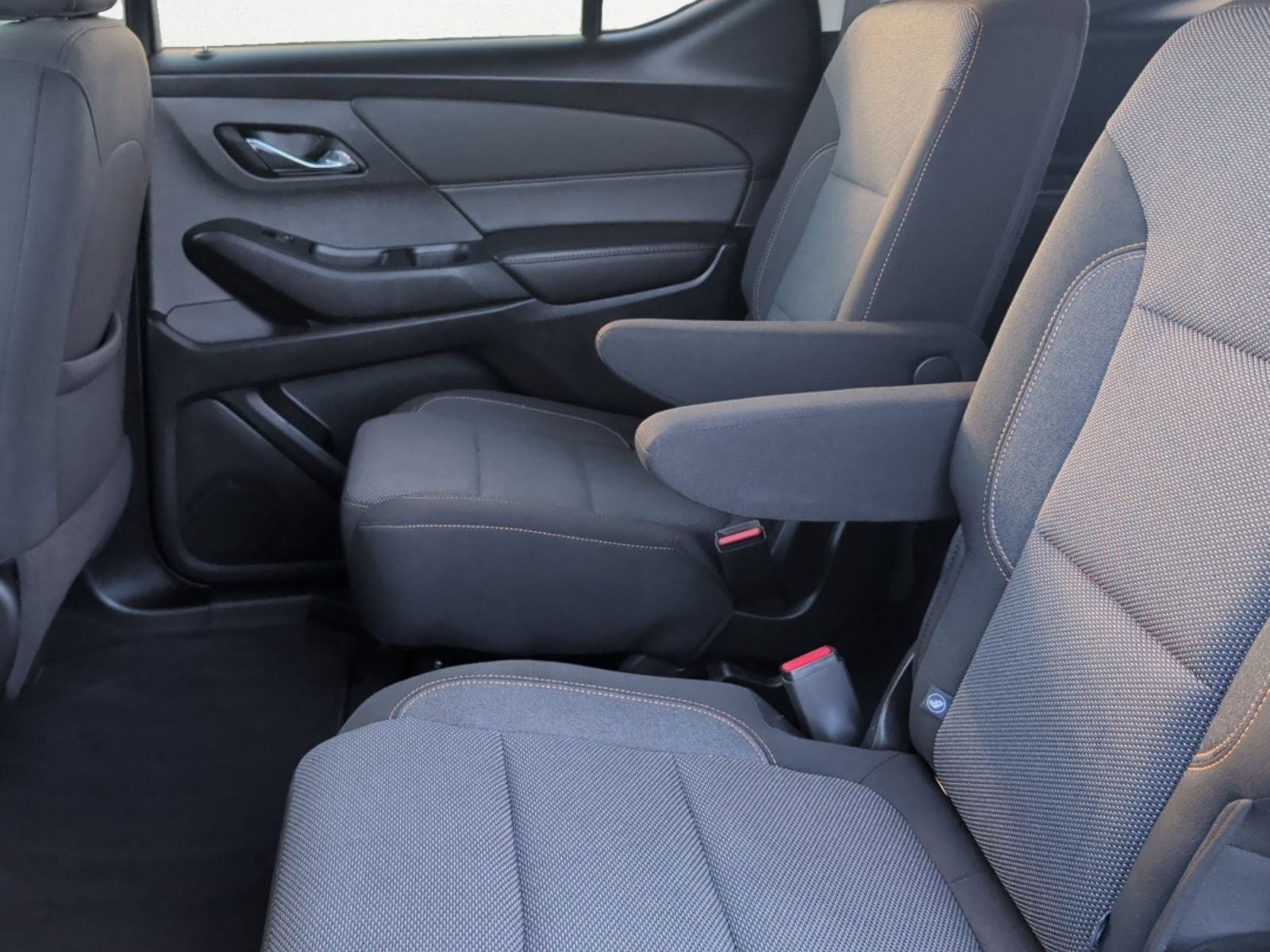 2020 Chevrolet Traverse FWD LT Cloth