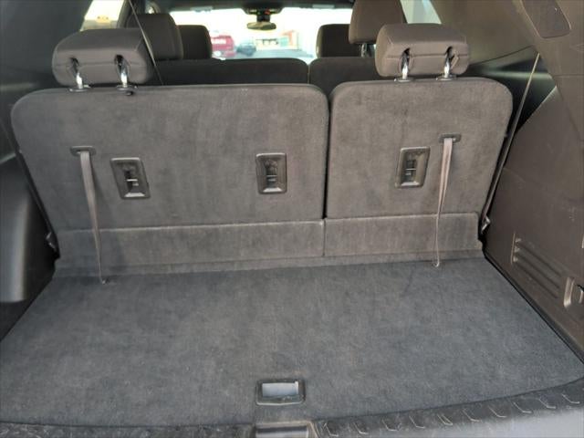 2023 Chevrolet Traverse FWD LT Cloth