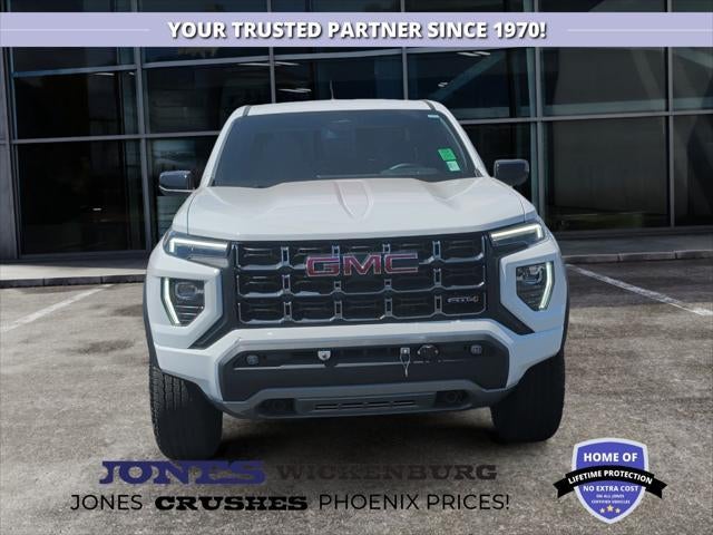 2025 GMC Canyon 4WD AT4