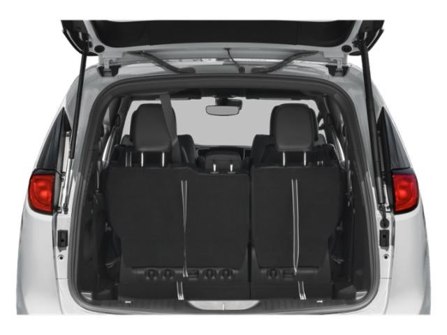 2025 Chrysler Voyager LX