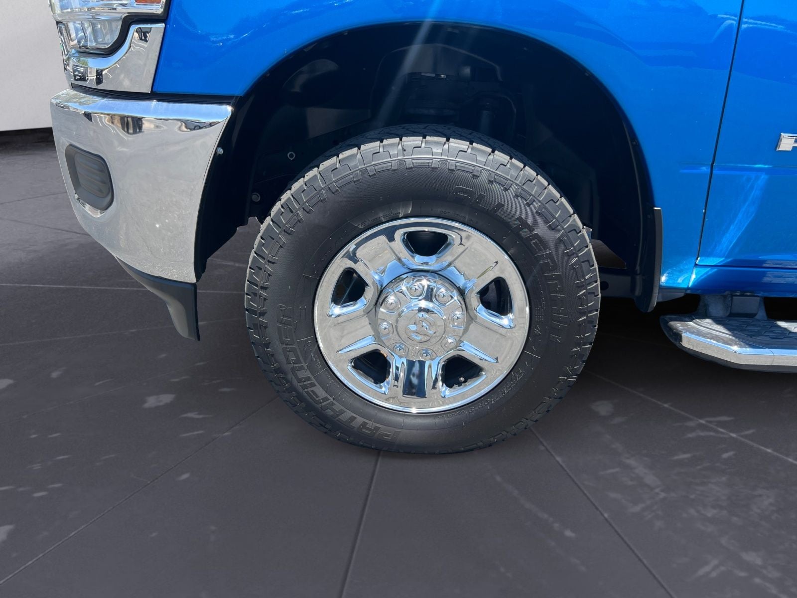 2021 RAM 3500 Tradesman Crew Cab 4x4 6'4' Box