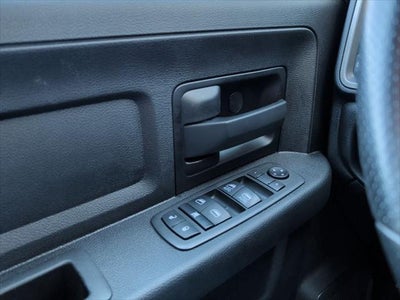 2021 RAM 3500 Tradesman Crew Cab 4x4 6'4' Box