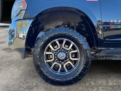 2019 RAM 3500 Longhorn Crew Cab 4x4 8' Box