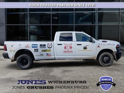 2025 RAM 3500 Tradesman Crew Cab 4x2 8' Box