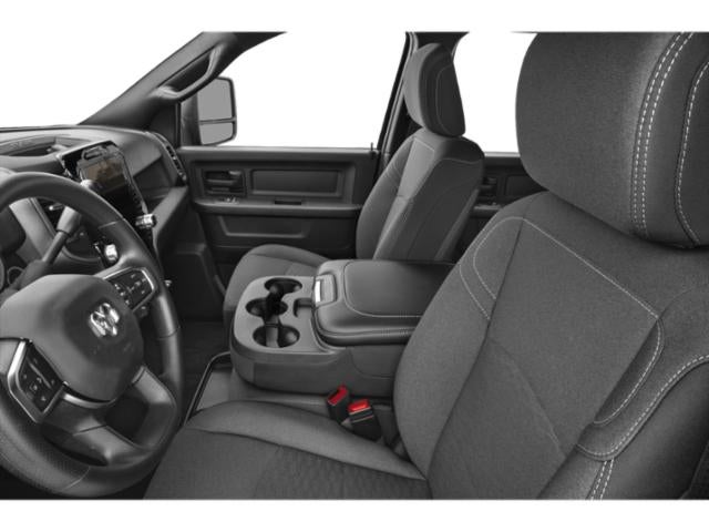 2025 RAM 3500 Tradesman Crew Cab 4x2 8' Box