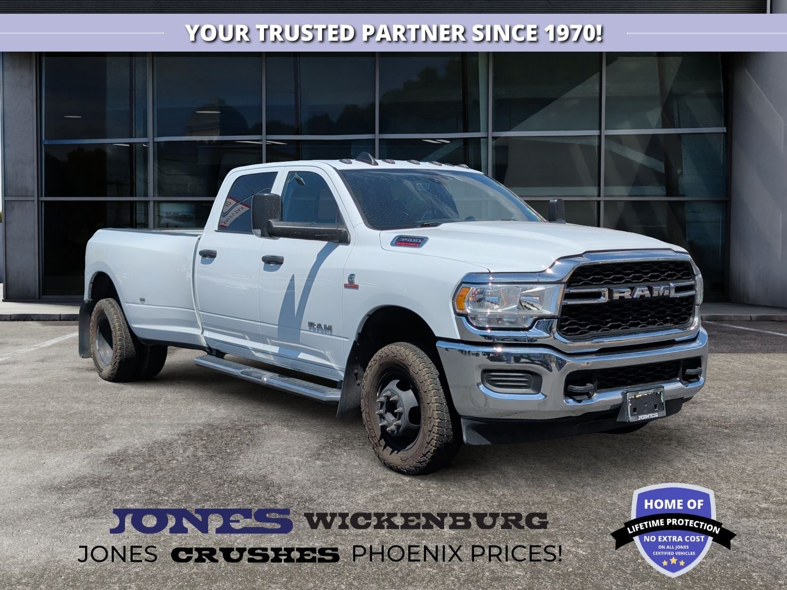 2022 RAM 3500 Tradesman Crew Cab 4x4 8' Box