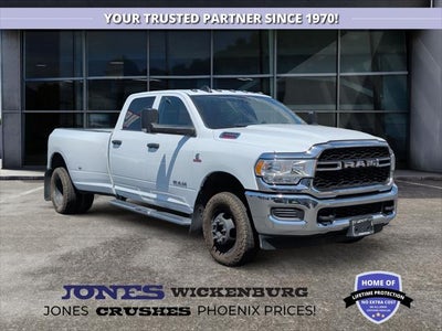 2022 RAM 3500 Tradesman Crew Cab 4x4 8' Box
