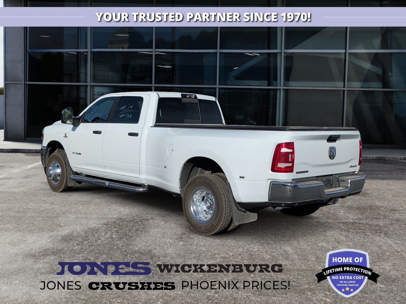 2024 RAM 3500 Big Horn Crew Cab 4x4 8' Box