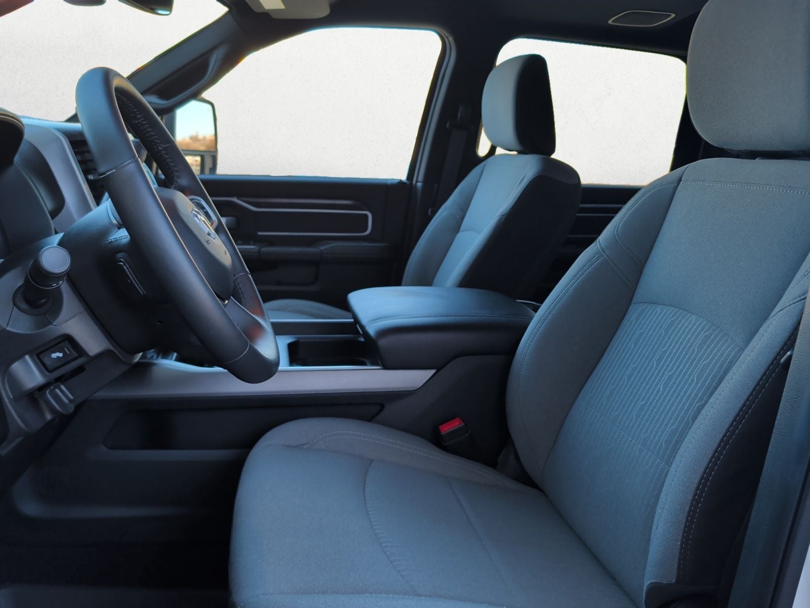 2024 RAM 3500 Big Horn Crew Cab 4x4 8' Box