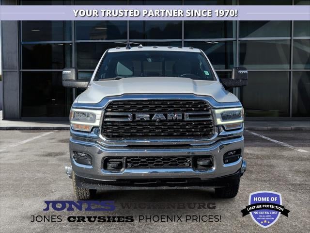 2024 RAM 3500 Big Horn Crew Cab 4x4 8' Box