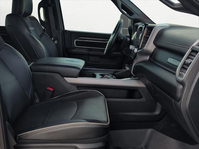 2024 RAM 3500 Laramie Crew Cab 4x4 8' Box