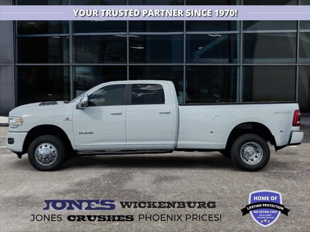 2024 RAM 3500 Laramie Crew Cab 4x4 8' Box
