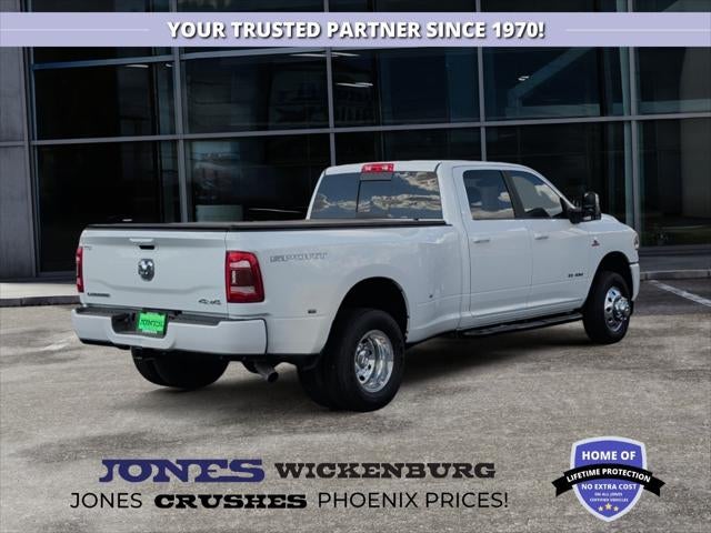 2024 RAM 3500 Laramie Crew Cab 4x4 8' Box