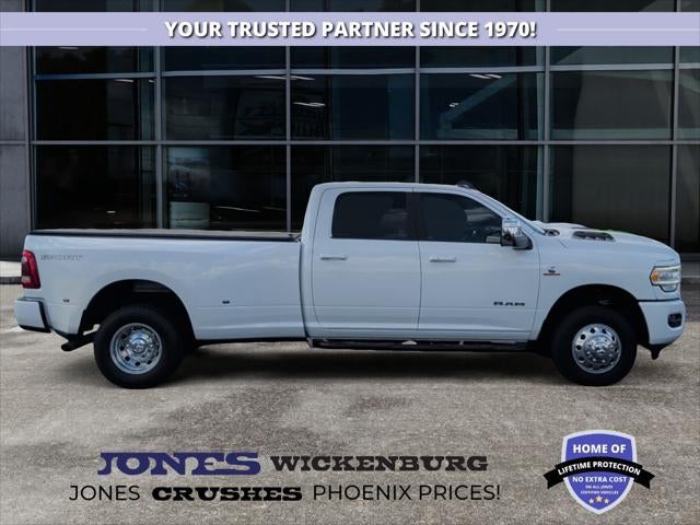 2024 RAM 3500 Laramie Crew Cab 4x4 8' Box