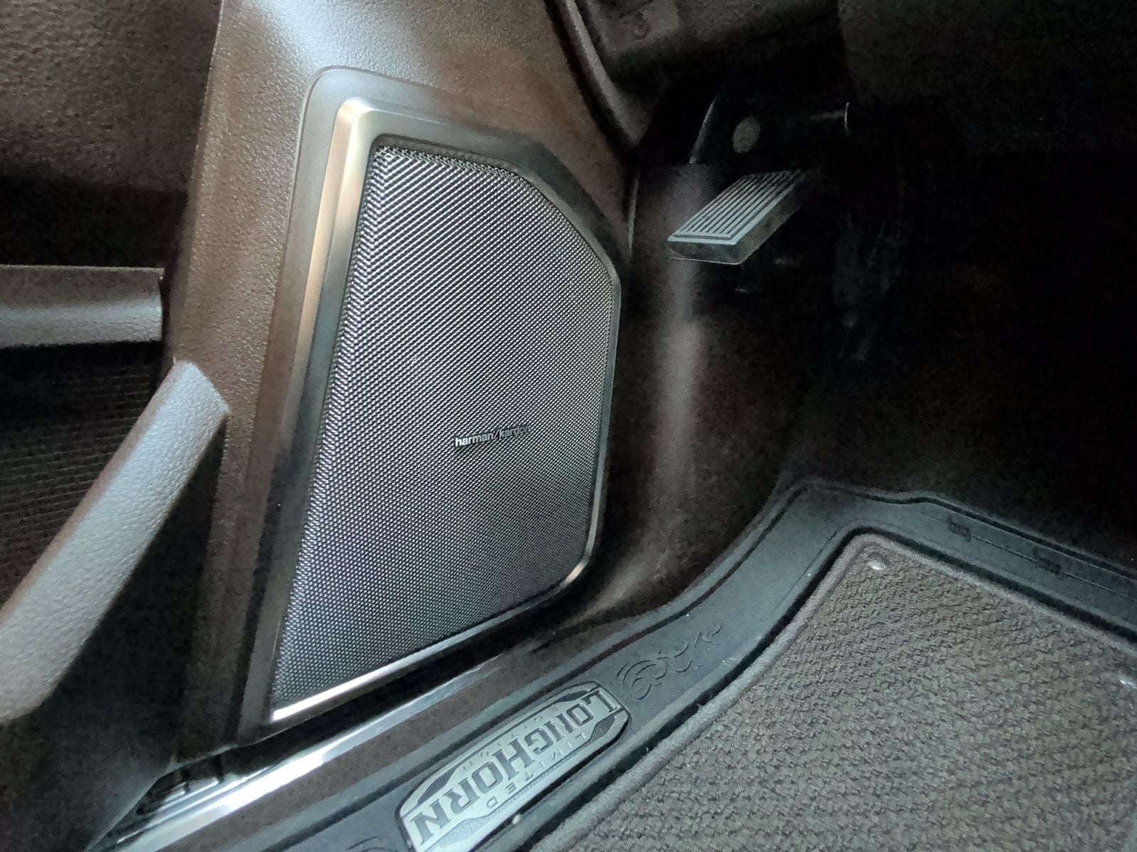 2025 RAM 3500 Limited Longhorn Crew Cab 4x4 8' Box