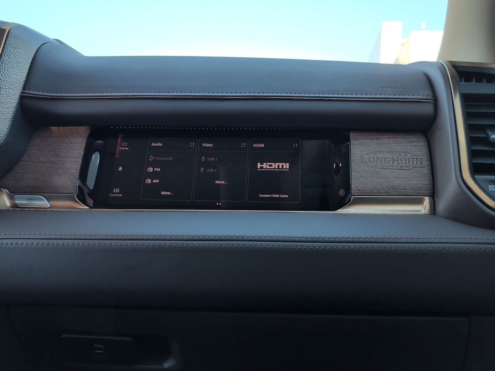 2025 RAM 3500 Limited Longhorn Crew Cab 4x4 8' Box