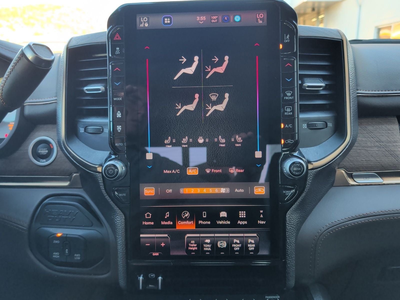 2025 RAM 3500 Limited Longhorn Crew Cab 4x4 8' Box