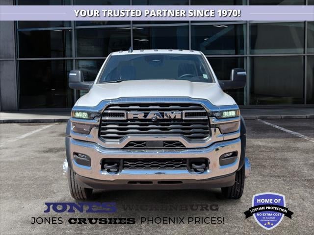 2025 RAM Ram 5500 Chassis Cab RAM 5500 TRADESMAN CHASSIS REGULAR CAB 4X2 84' CA