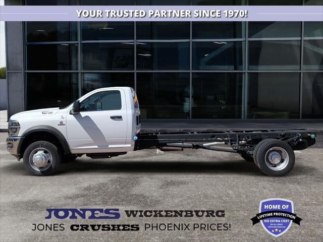 2025 RAM Ram 5500 Chassis Cab RAM 5500 TRADESMAN CHASSIS REGULAR CAB 4X2 120' CA
