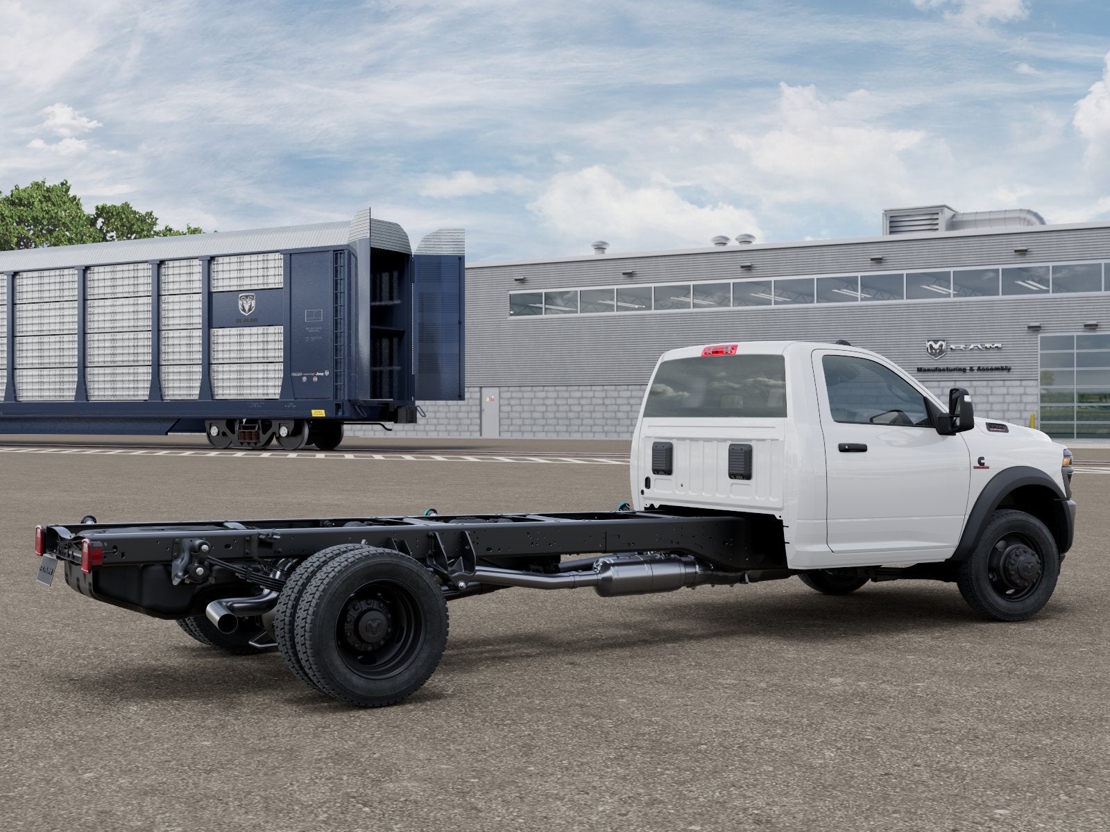 2027 RAM Ram 5500 Chassis Cab RAM 5500 TRADESMAN CHASSIS REGULAR CAB 4X2 120' CA