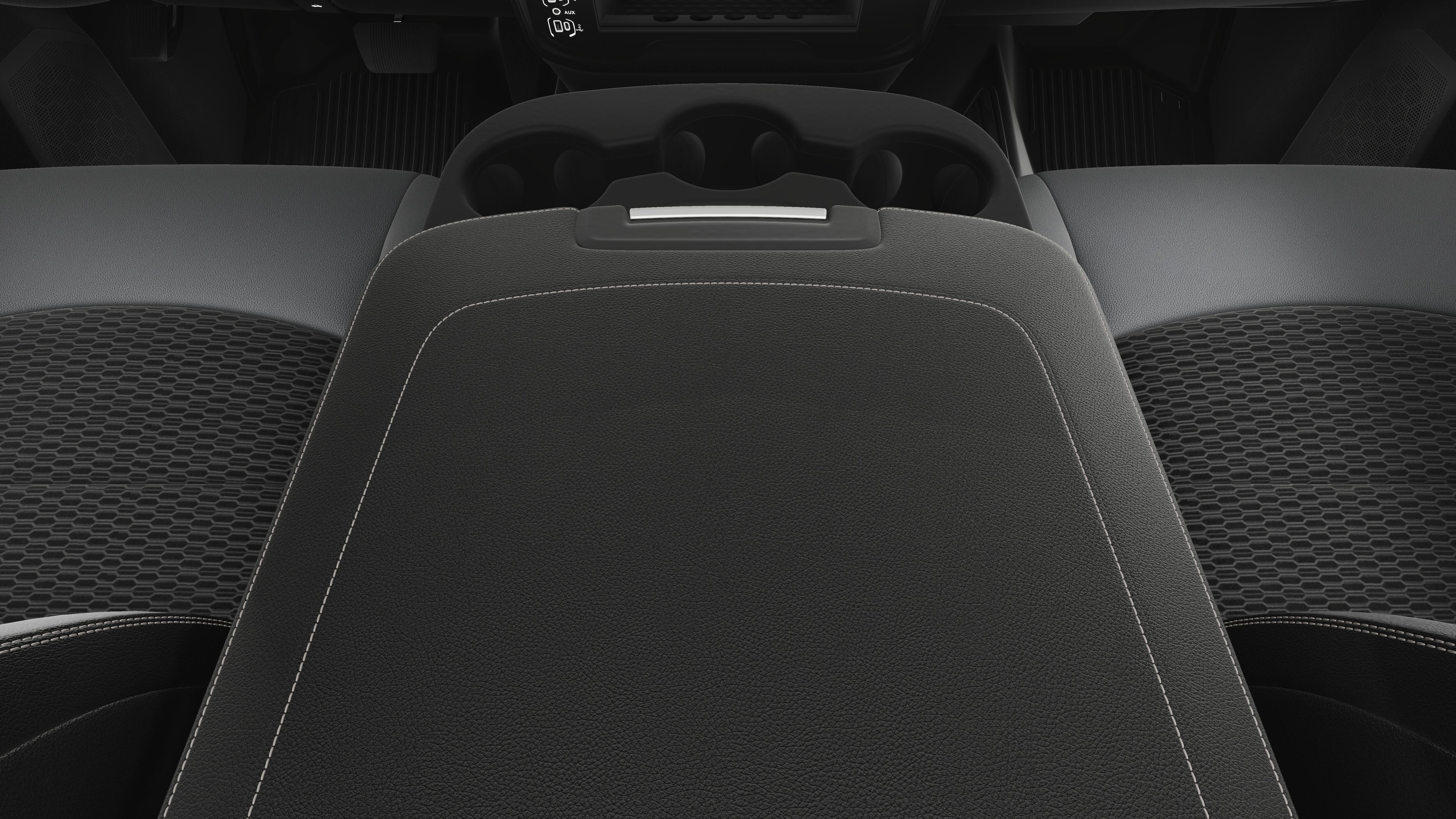 2025 RAM 5500 Chassis RAM 5500 TRADESMAN CHASSIS REGULAR CAB 4X4 120' CA