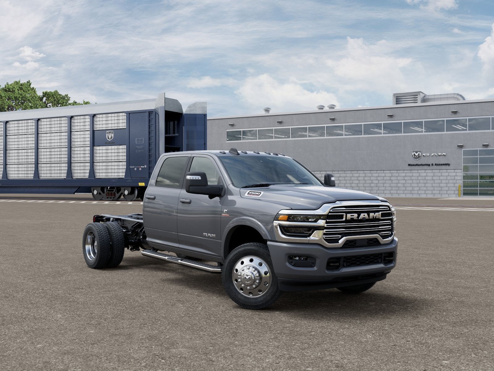 2027 RAM Ram 5500 Chassis Cab RAM 5500 BIG HORN CHASSIS CREW CAB 4X4 60' CA