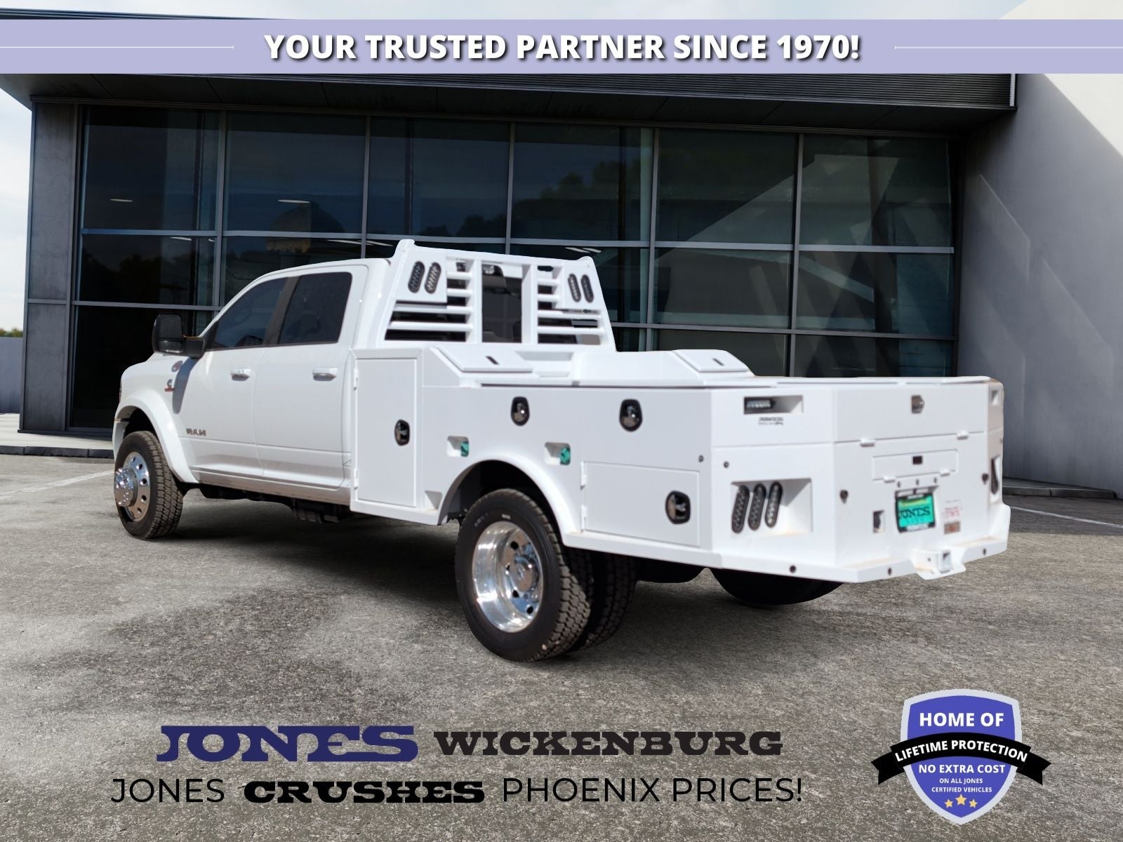 2026 RAM Ram 5500 Chassis Cab RAM 5500 BIG HORN CHASSIS CREW CAB 4X4 60' CA