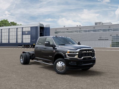2026 RAM Ram 5500 Chassis Cab RAM 5500 BIG HORN CHASSIS CREW CAB 4X4 60' CA