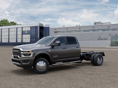 2026 RAM Ram 5500 Chassis Cab RAM 5500 BIG HORN CHASSIS CREW CAB 4X4 60' CA