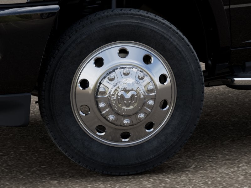2027 RAM Ram 5500 Chassis Cab RAM 5500 BIG HORN CHASSIS CREW CAB 4X4 60' CA