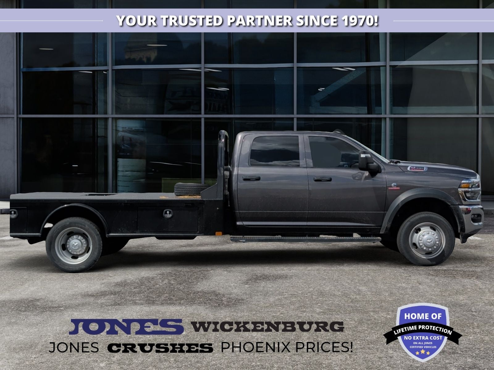 2025 RAM 5500 Chassis Tradesman/Big Horn