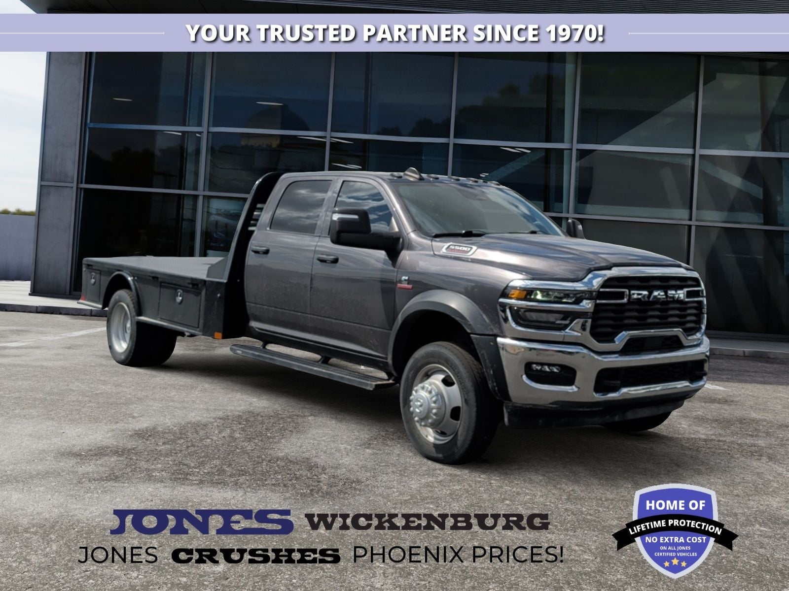 2025 RAM 5500 Chassis Tradesman/Big Horn