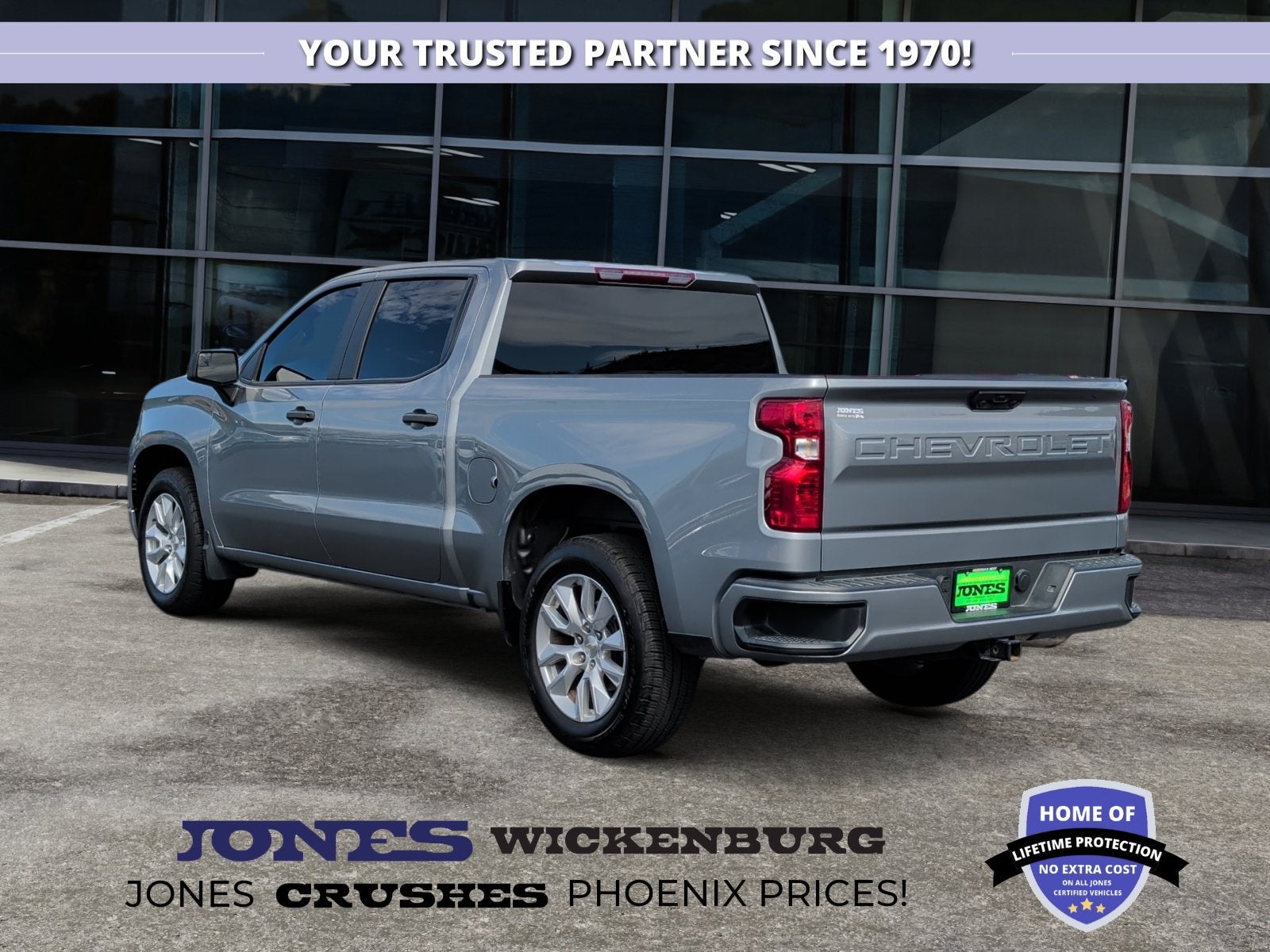 2023 Chevrolet Silverado 1500 2WD Crew Cab Short Bed Custom