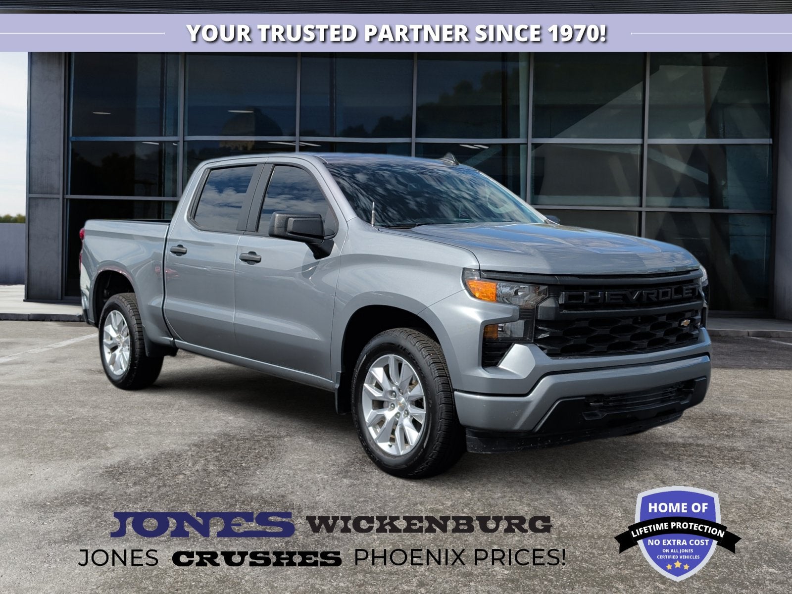 2023 Chevrolet Silverado 1500 2WD Crew Cab Short Bed Custom