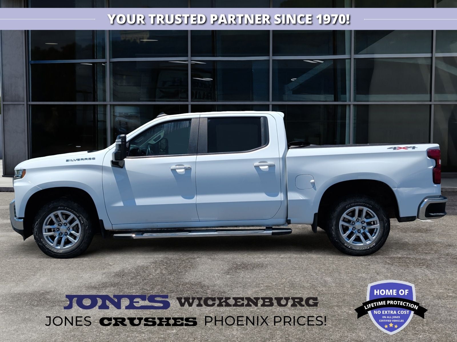 2020 Chevrolet Silverado 1500 4WD Crew Cab Short Bed LT