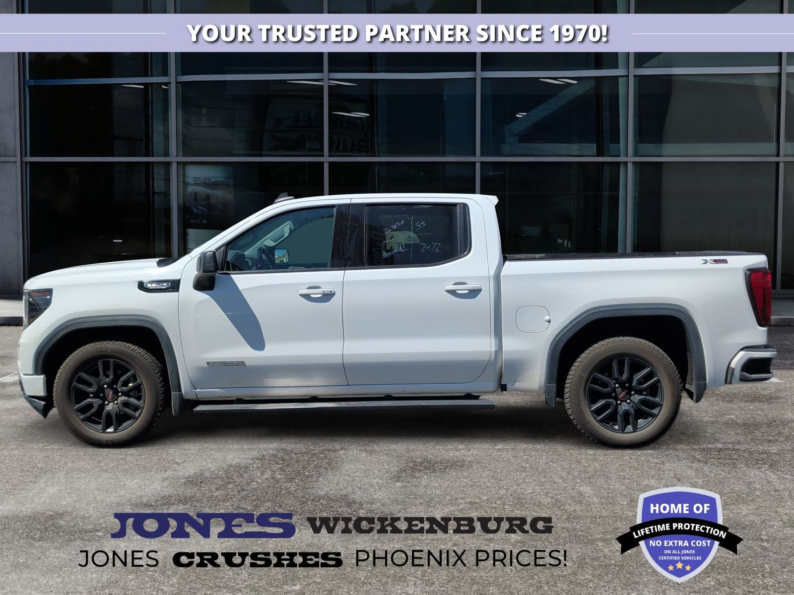 2023 GMC Sierra 1500 4WD Crew Cab Short Box Elevation with 3SB