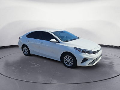 2023 Kia Forte LX