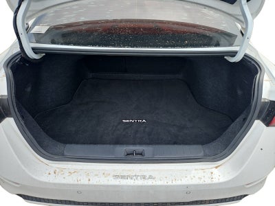2022 Nissan Sentra SV Xtronic CVT