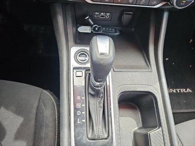2022 Nissan Sentra SV Xtronic CVT