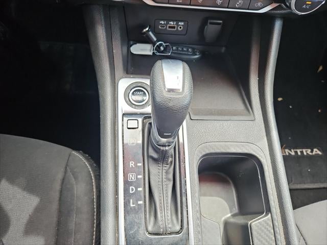2022 Nissan Sentra SV Xtronic CVT