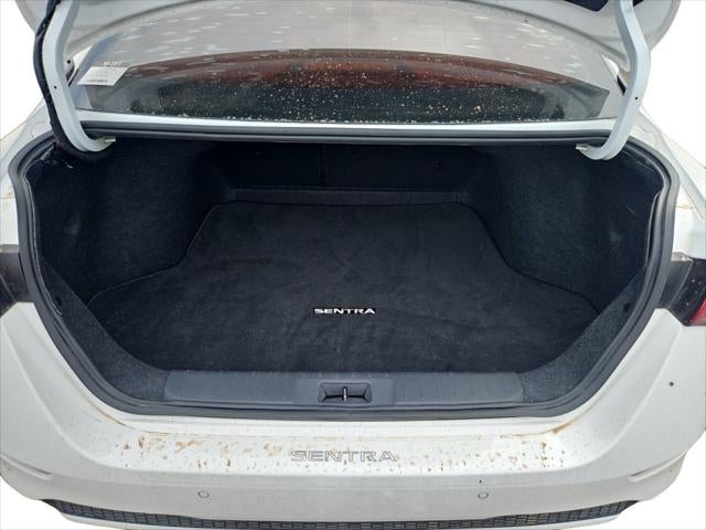 2022 Nissan Sentra SV Xtronic CVT