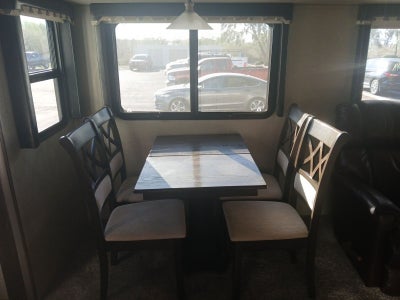 2018 Keystone Outback Base