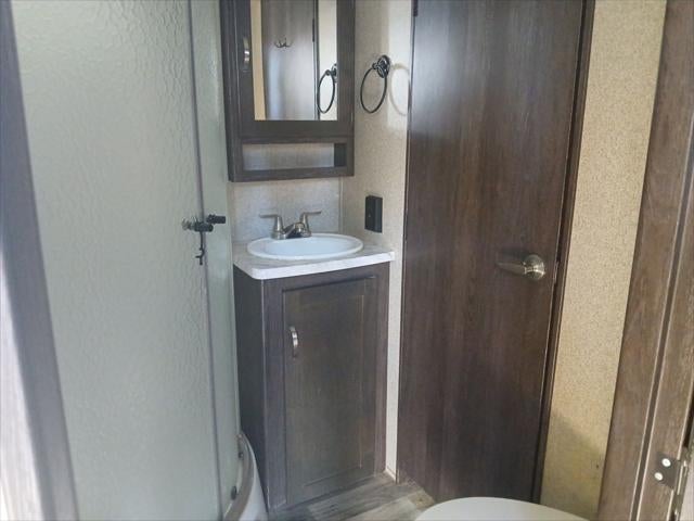 2018 Keystone Outback Base