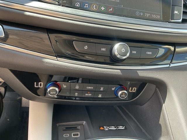 2023 Buick Enclave Essence AWD