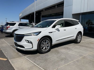 2023 Buick Enclave Essence AWD