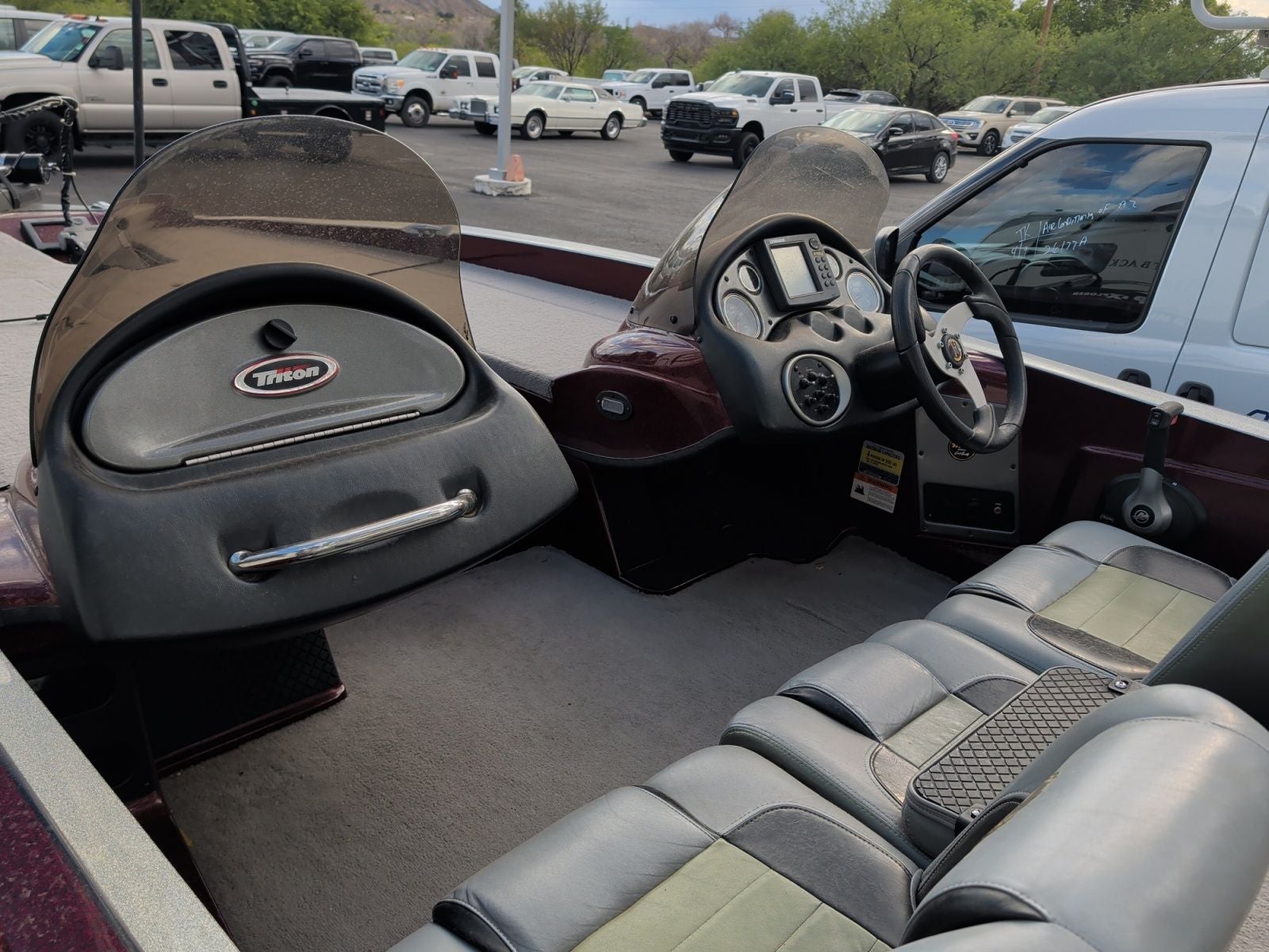 2009 Triton Explorer Bass Boat