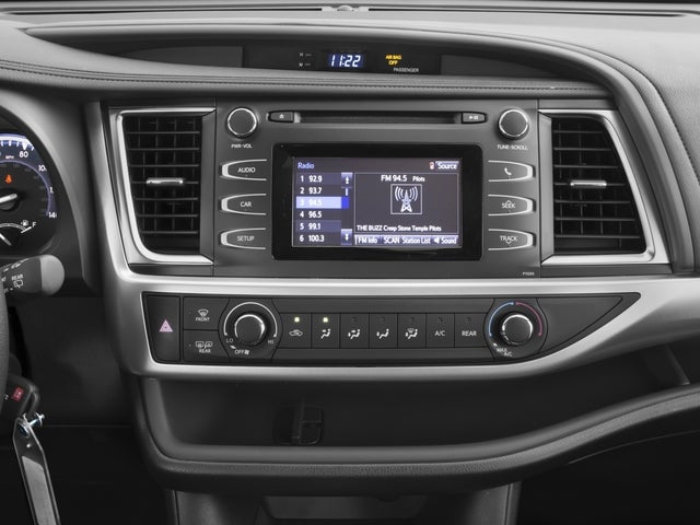 2016 Toyota Highlander LE V6