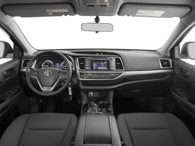 2016 Toyota Highlander LE V6